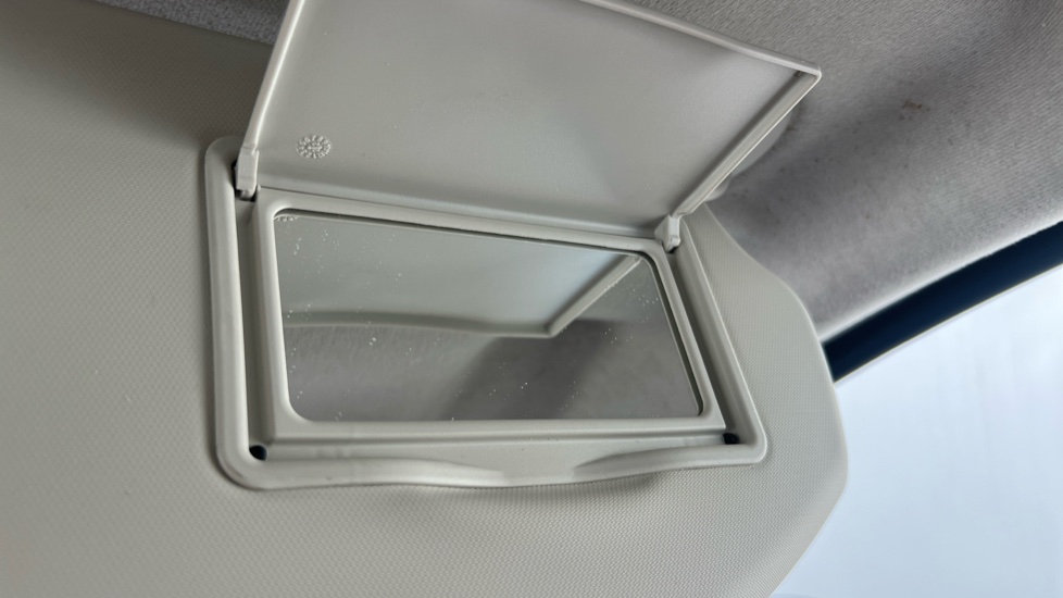 Ford EcoSport 1.0 EcoBoost 125 ST-Line 5dr Petrol Hatchback - Image 29