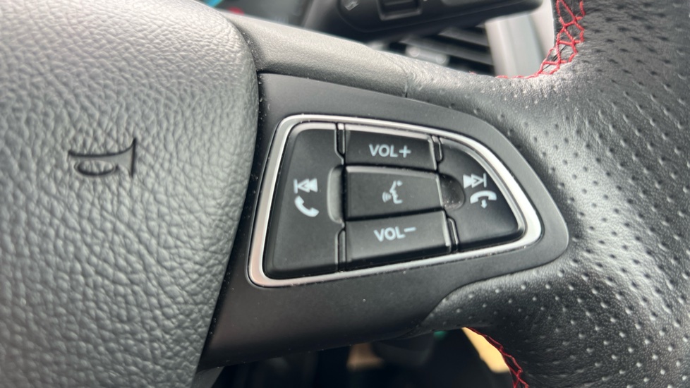 Ford EcoSport 1.0 EcoBoost 125 ST-Line 5dr Petrol Hatchback - Image 32
