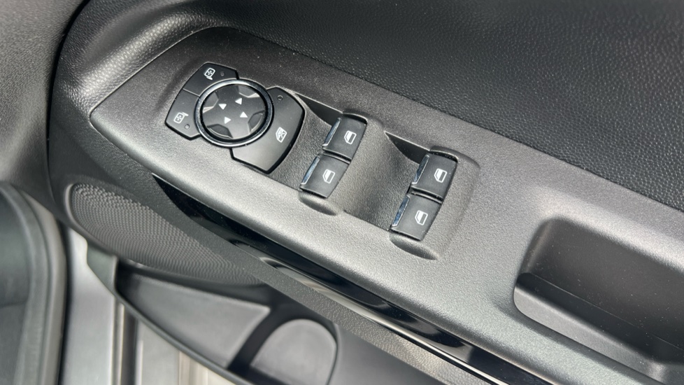 Ford EcoSport 1.0 EcoBoost 125 ST-Line 5dr Petrol Hatchback - Image 37