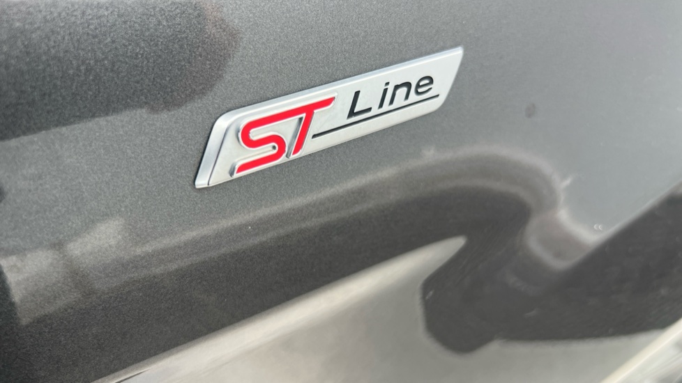 Ford EcoSport 1.0 EcoBoost 125 ST-Line 5dr Petrol Hatchback - Image 38