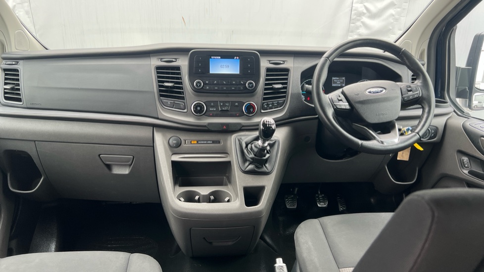 Ford Tourneo Custom Transit Custom Tourneo L2 Diesel Fwd 2.0 EcoBlue 130ps Low Roof 9 Seater - Image 10