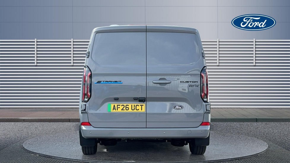 Ford Transit Custom E-320 L1 Rwd 160kW 71kWh H1 Van Limited Auto - Image 6