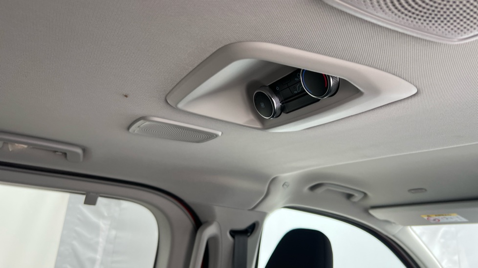 Ford Tourneo Custom 320 L1 Diesel Fwd 2.0 EcoBlue 150ps H1 Titanium 8 seater - Image 41