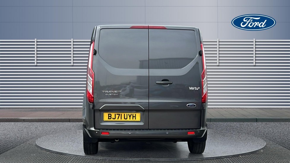 Ford Transit Custom 300 L2 Diesel Fwd 2.0 EcoBlue 130ps Low Roof D/Cab Limited Van - Image 6