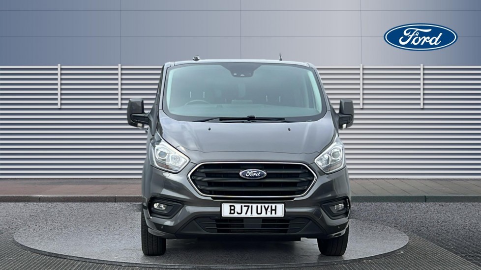 Ford Transit Custom 300 L2 Diesel Fwd 2.0 EcoBlue 130ps Low Roof D/Cab Limited Van - Image 3