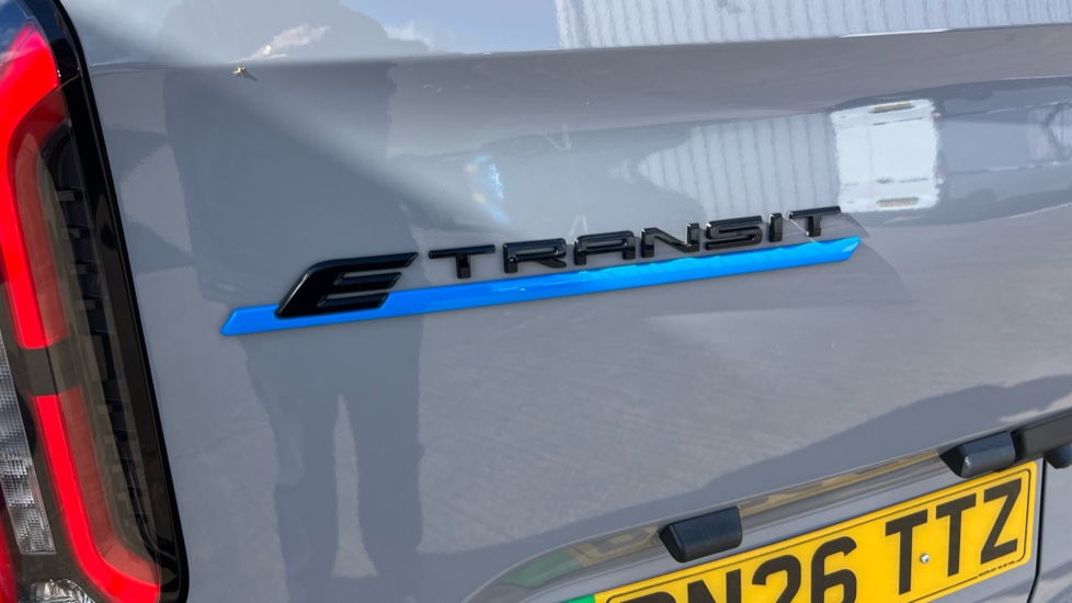 Ford Transit Custom E-320 L1 Rwd 160kW 65kWh H1 Van Limited Auto - Image 40