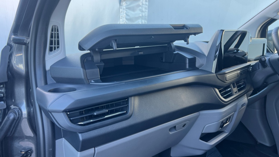 Ford Transit Custom E-320 L1 Rwd 160kW 65kWh H1 Van Limited Auto - Image 38