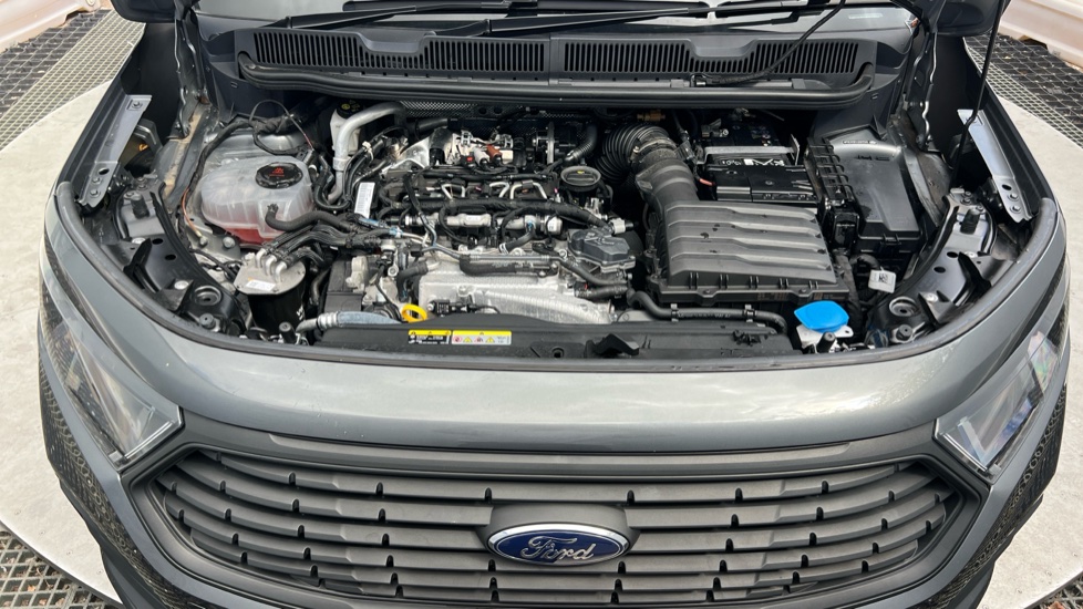 Ford Transit Connect 240 L2 Diesel 2.0 EcoBlue 122ps Trend Van Auto - Image 8