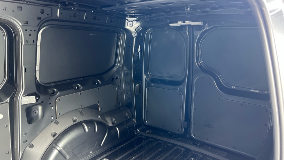 Ford Transit Connect 240 L2 Diesel 2.0 EcoBlue 122ps Trend Van Auto - Image 16
