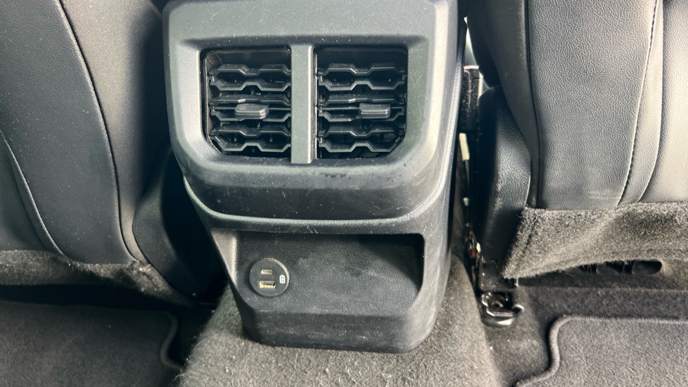 Ford Ranger Diesel Pick Up D/Cab Wildtrak 3.0 EcoBlue V6 240 Auto - Image 55