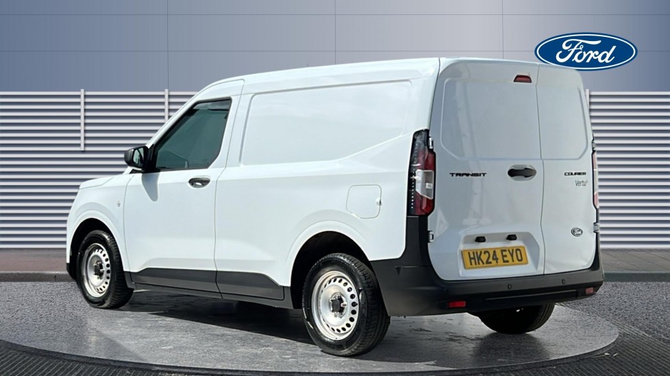 Ford Transit Courier Petrol 1.0 EcoBoost Leader Van - Image 2