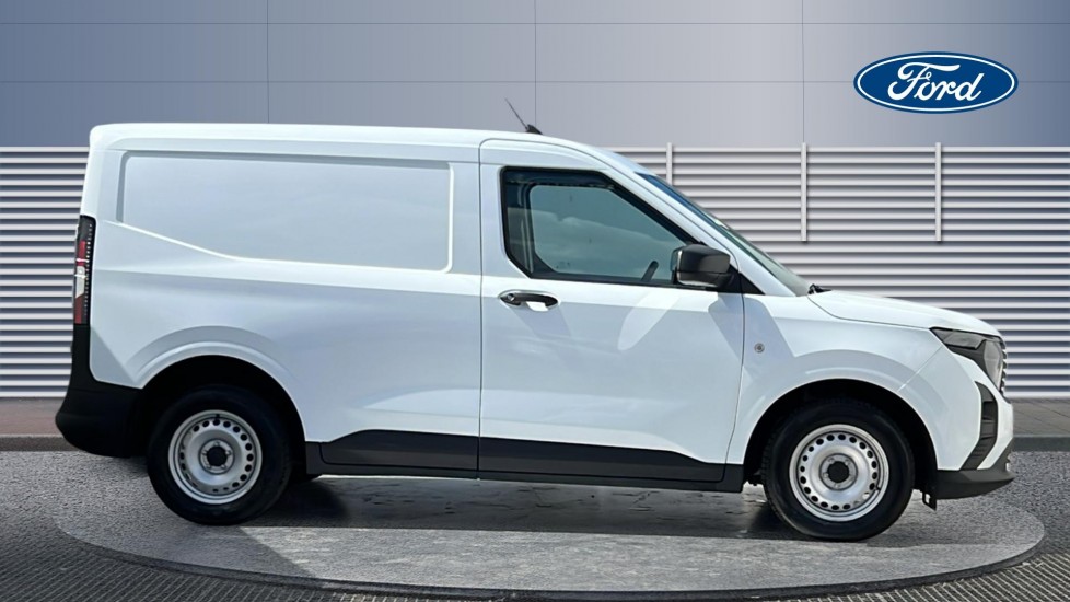 Ford Transit Courier Petrol 1.0 EcoBoost Leader Van - Image 5