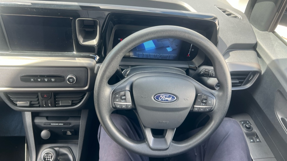 Ford Transit Courier Petrol 1.0 EcoBoost Leader Van - Image 10