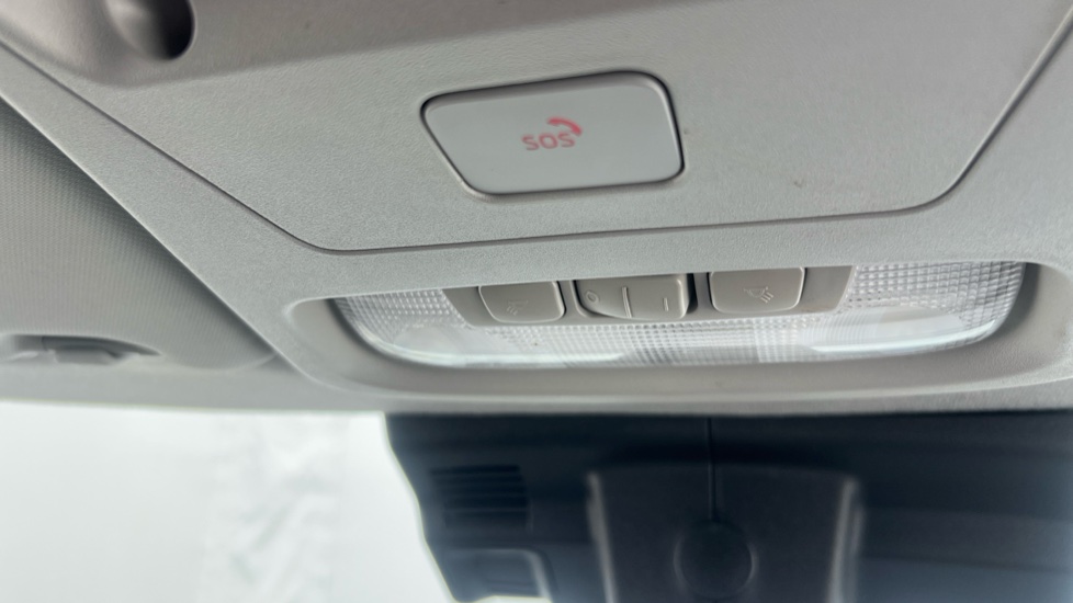 Ford Transit Courier Petrol 1.0 EcoBoost Leader Van - Image 29