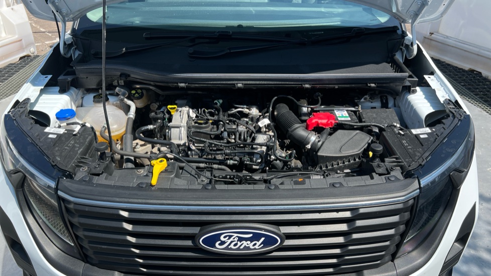 Ford Transit Courier Petrol 1.0 EcoBoost 125ps Limited Van - Image 8