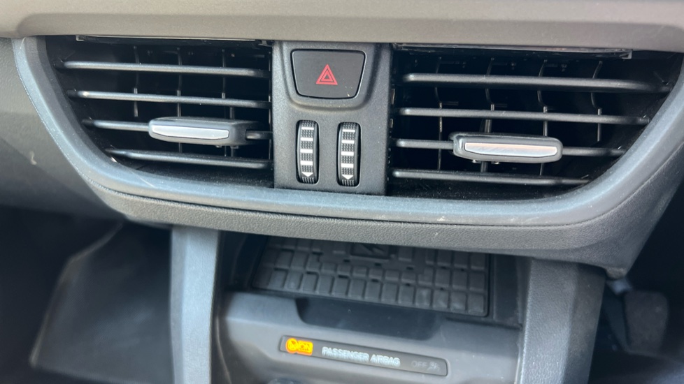 Ford Transit Courier Petrol 1.0 EcoBoost 125ps Limited Van - Image 28