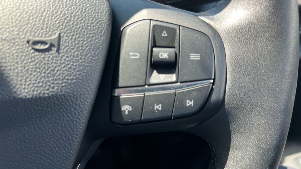 Ford Transit Courier Petrol 1.0 EcoBoost 125ps Limited Van - Image 33