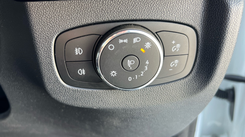 Ford Transit Courier Petrol 1.0 EcoBoost 125ps Limited Van - Image 36