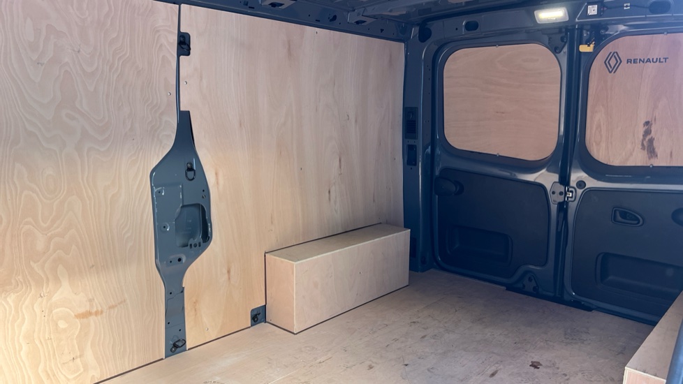 Renault Trafic Lwb Diesel LL30 Blue dCi 170 Extra Sport [Safety] Van EAG9 - Image 32