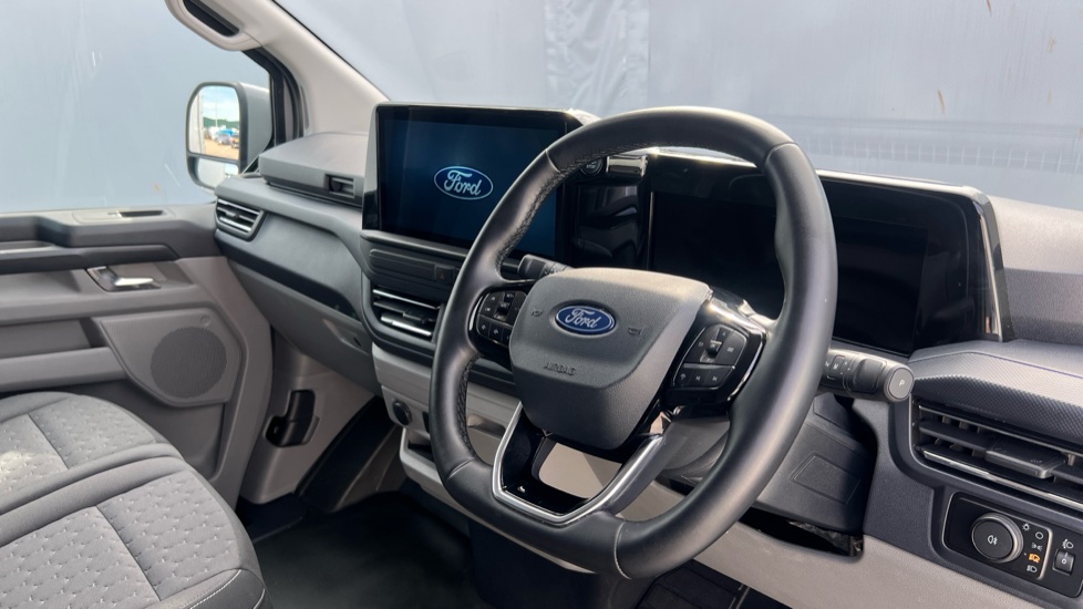 Ford Transit Custom 320 L1 Diesel Fwd 2.0 EcoBlue 136ps H1 Van Limited Auto - Image 11