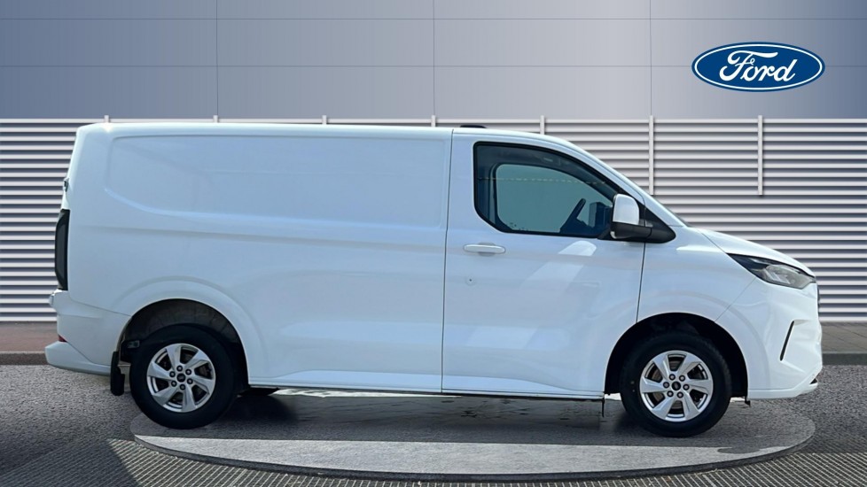 Ford Transit Custom 300 L1 Diesel Fwd 2.0 EcoBlue 136ps H1 Van Limited - Image 5