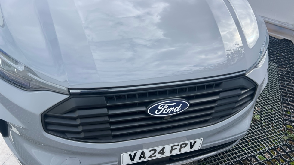 Ford Transit Custom 300 L1 Diesel Fwd 2.0 EcoBlue 170ps H1 Van Limited Auto - Image 8