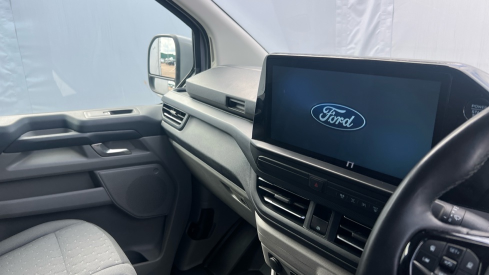 Ford Transit Custom 300 L1 Diesel Fwd 2.0 EcoBlue 170ps H1 Van Limited Auto - Image 14