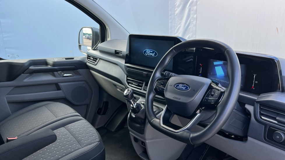 Ford Transit Custom 280 L1 Diesel Fwd 2.0 EcoBlue 136ps H1 Van Limited - Image 11