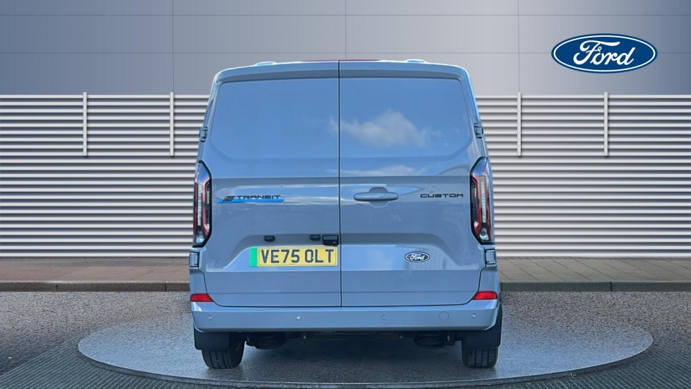 Ford Transit Custom E-320 L1 Rwd 100kW 65kWh H1 Van Limited Auto - Image 6
