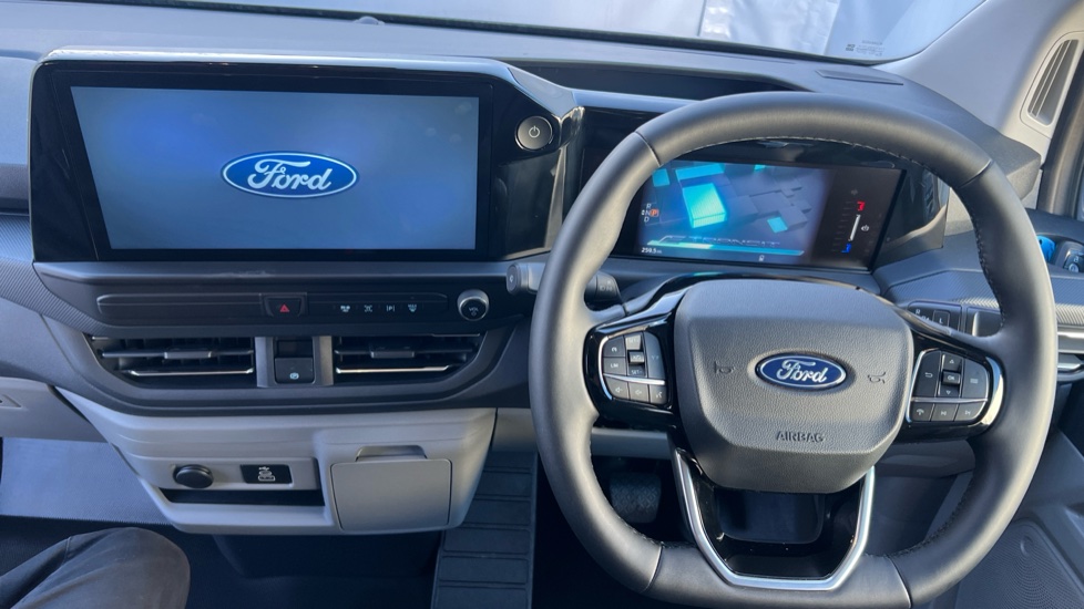 Ford Transit Custom E-320 L1 Rwd 100kW 65kWh H1 Van Limited Auto - Image 10