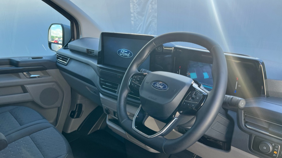 Ford Transit Custom E-320 L1 Rwd 100kW 65kWh H1 Van Limited Auto - Image 11