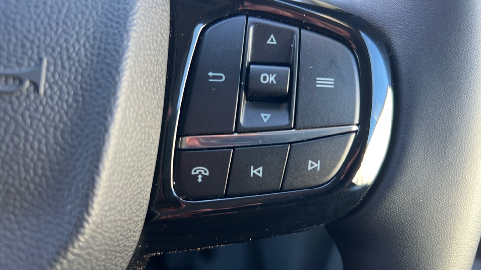 Ford Transit Custom E-320 L1 Rwd 100kW 65kWh H1 Van Limited Auto - Image 32