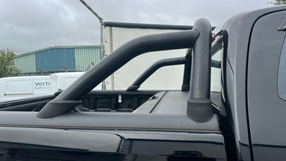 Isuzu D-Max Diesel 1.9 DL40 Double Cab 4x4 Auto - Image 24