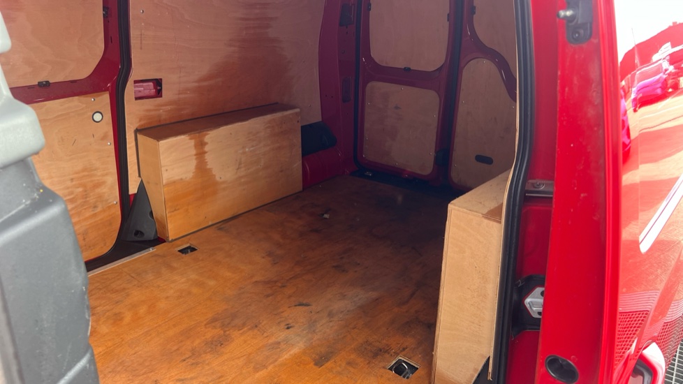 Ford Transit Connect 230 L2 Diesel 2.0 EcoBlue 102ps Limited Van - Image 21