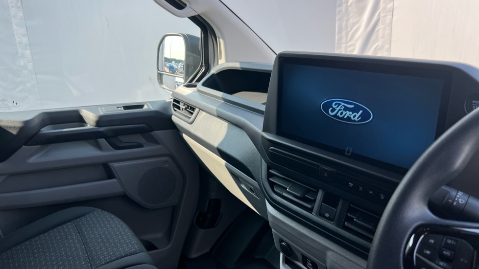 Ford Transit Custom 320 L1 Petrol Fwd 2.5 PHEV 232ps H1 Van Trend Auto - Image 14