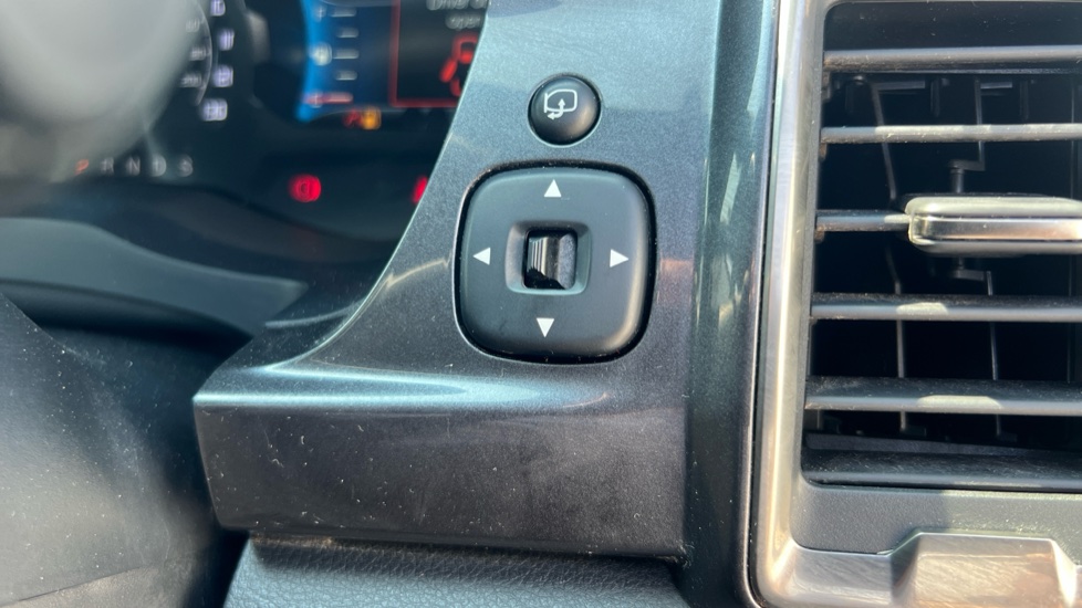 Ford Ranger Diesel Pick Up Double Cab Wildtrak 2.0 EcoBlue 213 Auto - Image 36