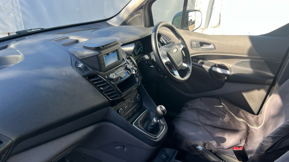 Ford Transit Connect 240 L1 Diesel 1.5 EcoBlue 100ps Limited Van - Image 9