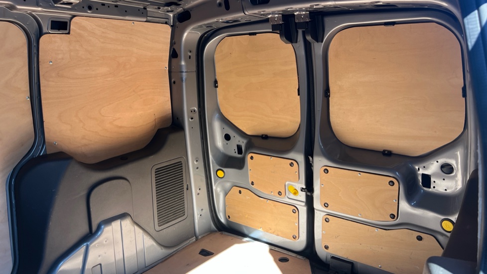 Ford Transit Connect 240 L1 Diesel 1.5 EcoBlue 100ps Limited Van - Image 16
