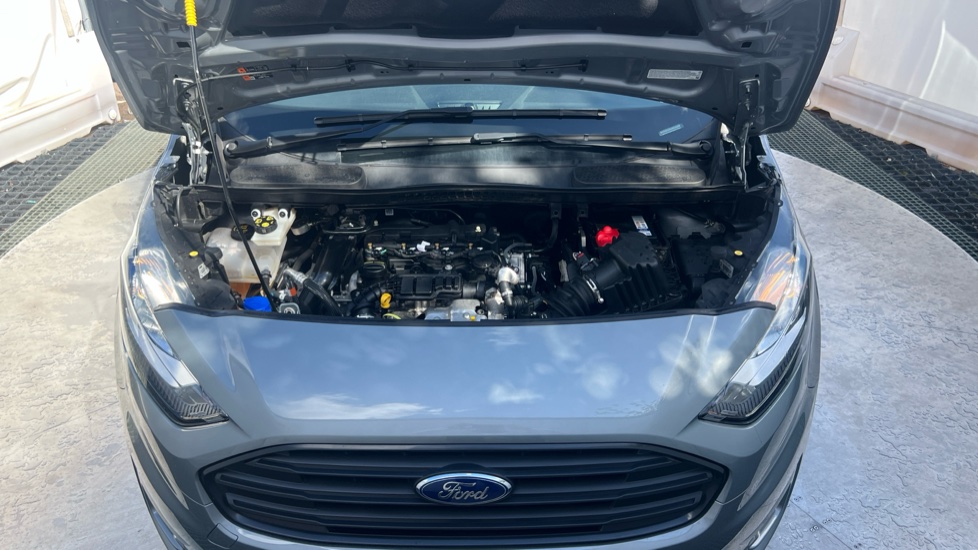 Ford Transit Connect 240 L1 Diesel 1.5 EcoBlue 100ps Limited Van - Image 8