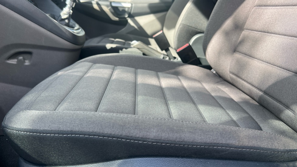 Ford Transit Connect 240 L1 Diesel 1.5 EcoBlue 100ps Limited Van - Image 16