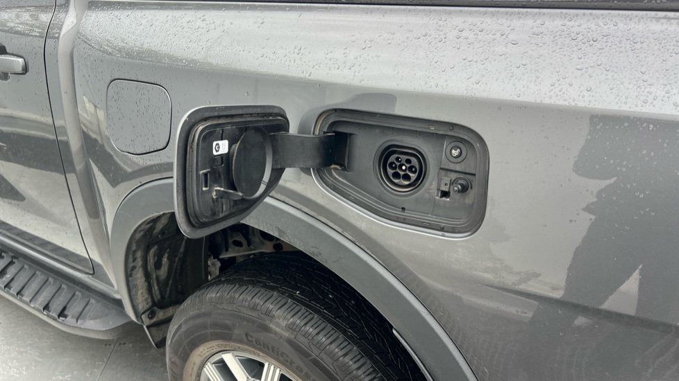 Ford Ranger Petrol Pick Up D/Cab Wildtrak 2.3 EcoBoost PHEV 281 Auto - Image 42