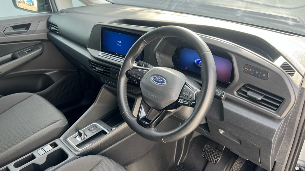 Ford Transit Connect 250 L2 Petrol 1.5 EcoBoost PHEV 150 Trend Van Auto - Image 11