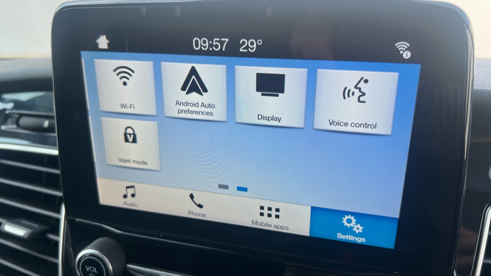 Ford Transit Custom 280 L1 Diesel Fwd 2.0 EcoBlue 130ps Low Roof Limited Van - Image 23