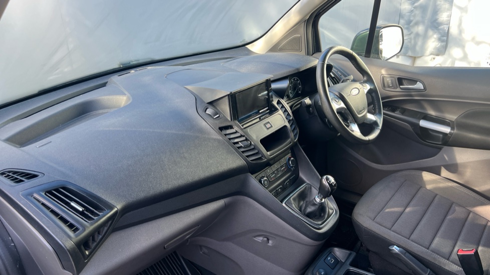 Ford Transit Connect 250 L2 Diesel 1.5 EcoBlue 120ps Limited Van - Image 9