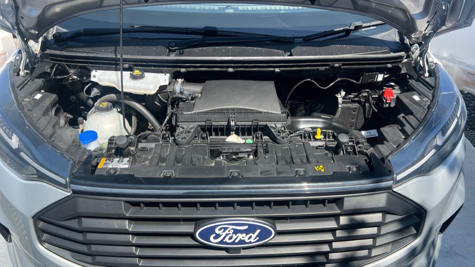 Ford Transit Custom 300 L1 Diesel Fwd 2.0 EcoBlue 136ps H1 Van Limited - Image 8