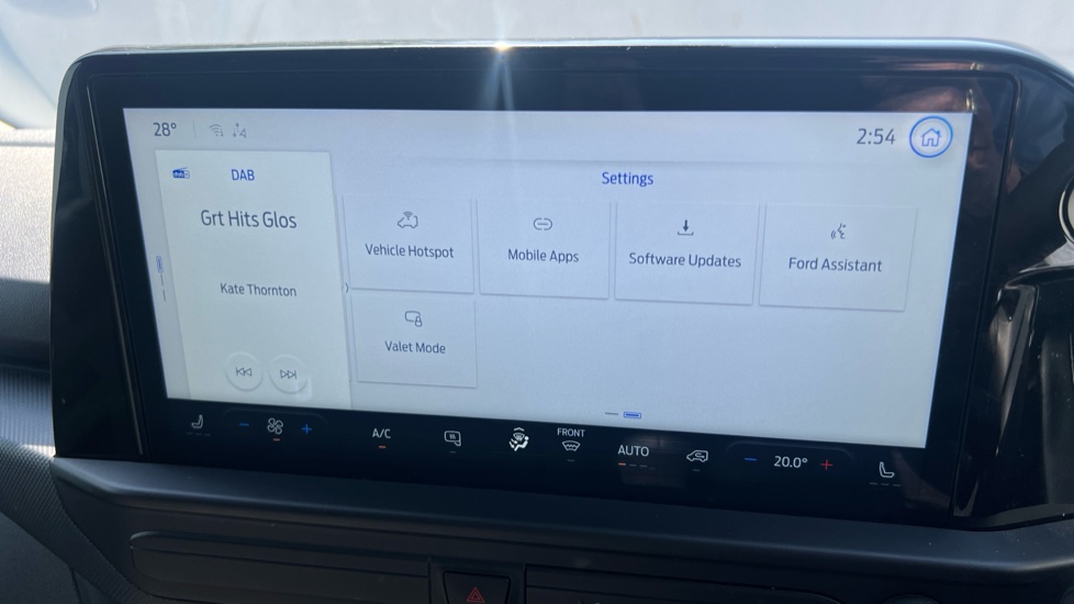 Ford Transit Custom 300 L1 Diesel Fwd 2.0 EcoBlue 136ps H1 Van Limited - Image 22