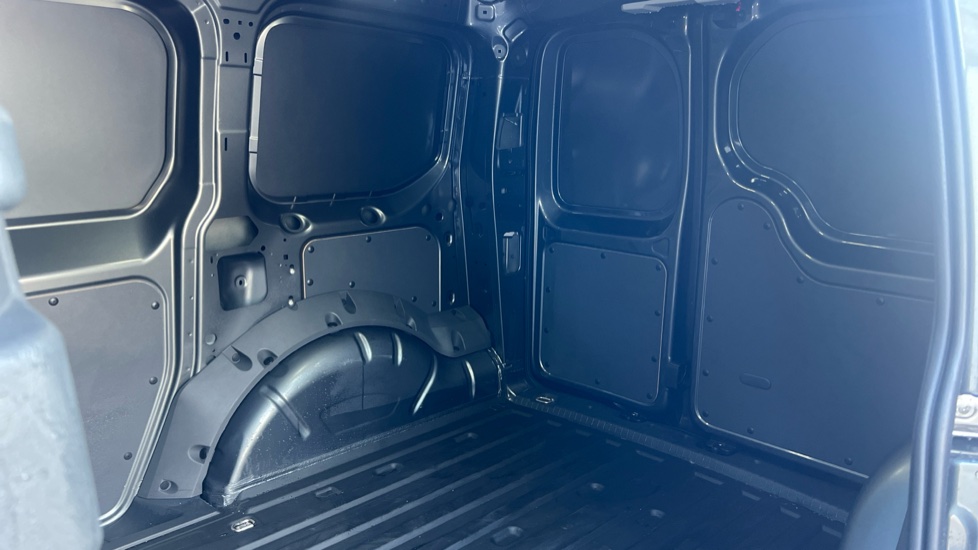 Ford Transit Connect 230 L1 Diesel 2.0 EcoBlue 122ps Limited Van Auto - Image 38