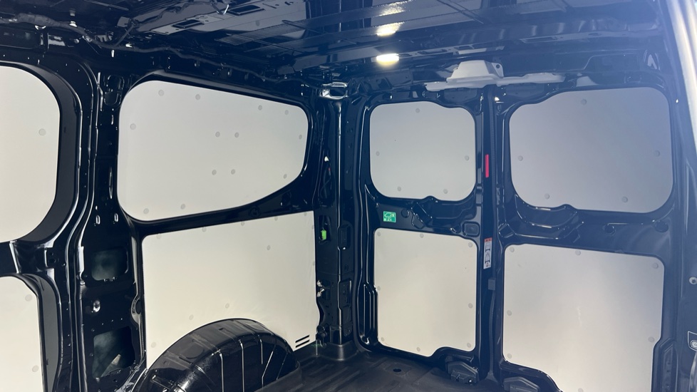 Ford Transit Custom 320 L1 Diesel Fwd 2.0 EcoBlue 136ps H1 Van Limited Auto - Image 16