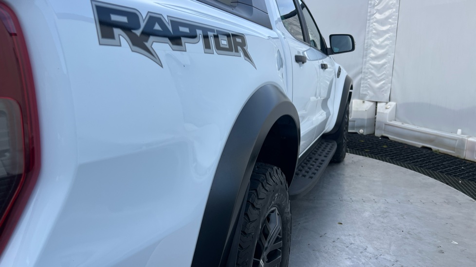 Ford Ranger Diesel Pick Up Double Cab Raptor 2.0 EcoBlue 213 Auto - Image 29