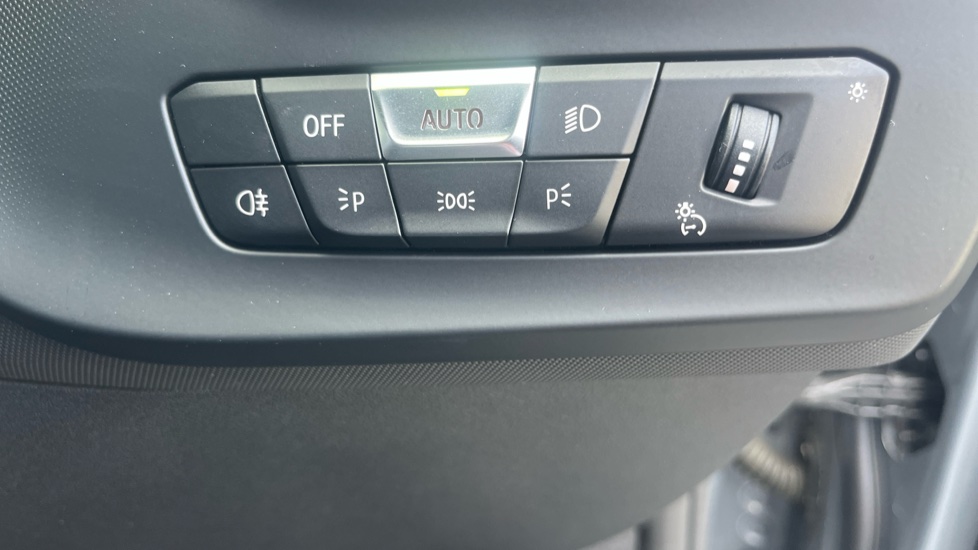 BMW 1 Series M135i xDrive 5dr Step Auto Petrol Hatchback - Image 22